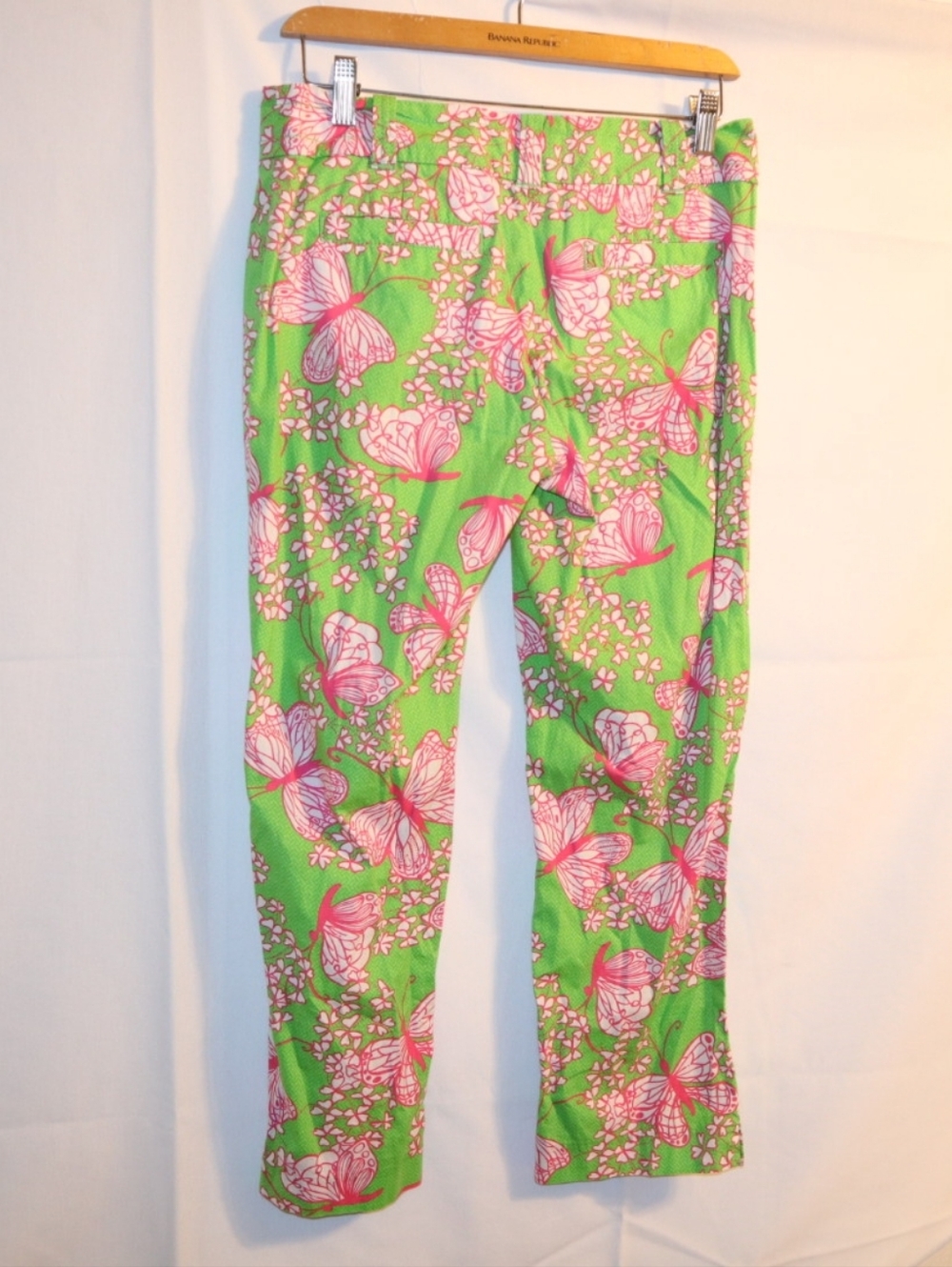 Lilly Pulitzer "Dream Weaver" print or butterfly print cropped pants . Size 4 - Picture 5 of 11